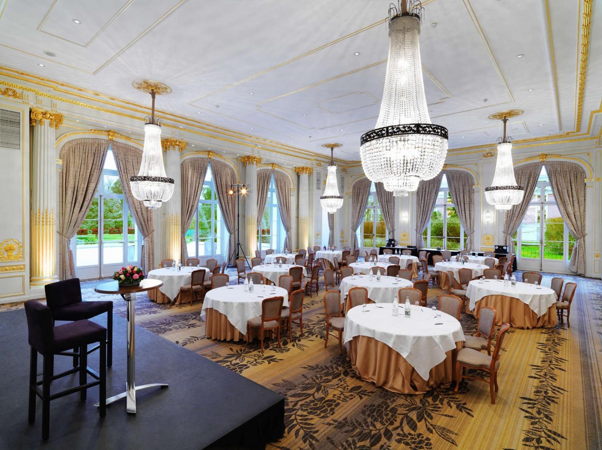 Waldorf Astoria Versailles - Trianon Palace Zewnętrze zdjęcie